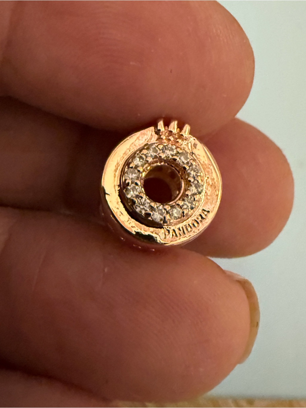 Pandora Rose Gold Circle Charm With Clear Stones